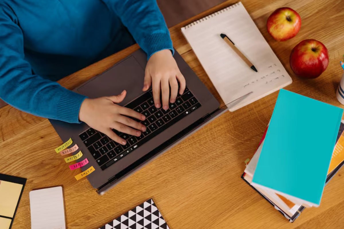 Best Note-Taking Methods for Online Learners